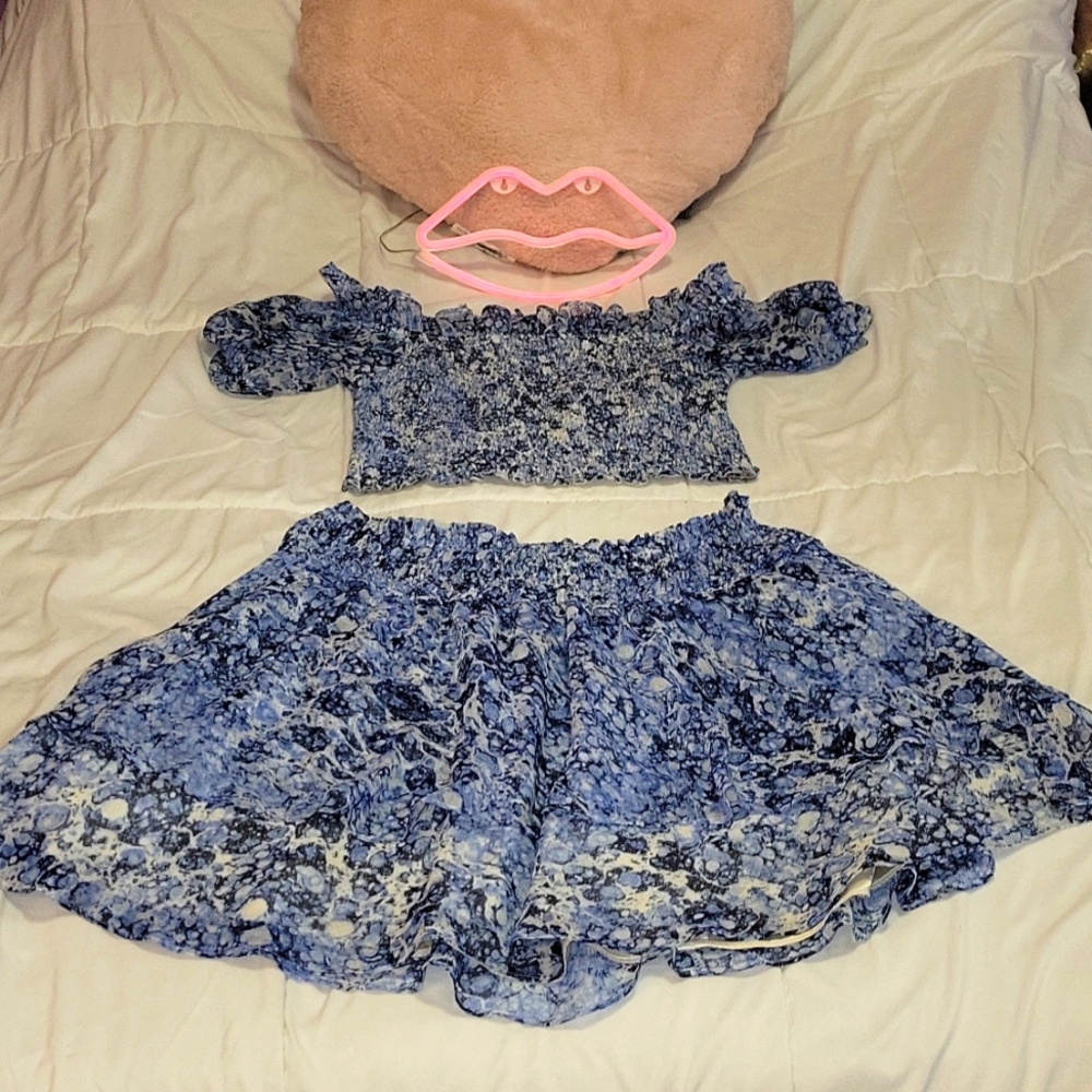 Express 2-Piece Blue Watercolor Flower Skirt Set Sz S/L